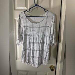 Apt. 9 Women's White and Black Grid Long Sleeve Top
